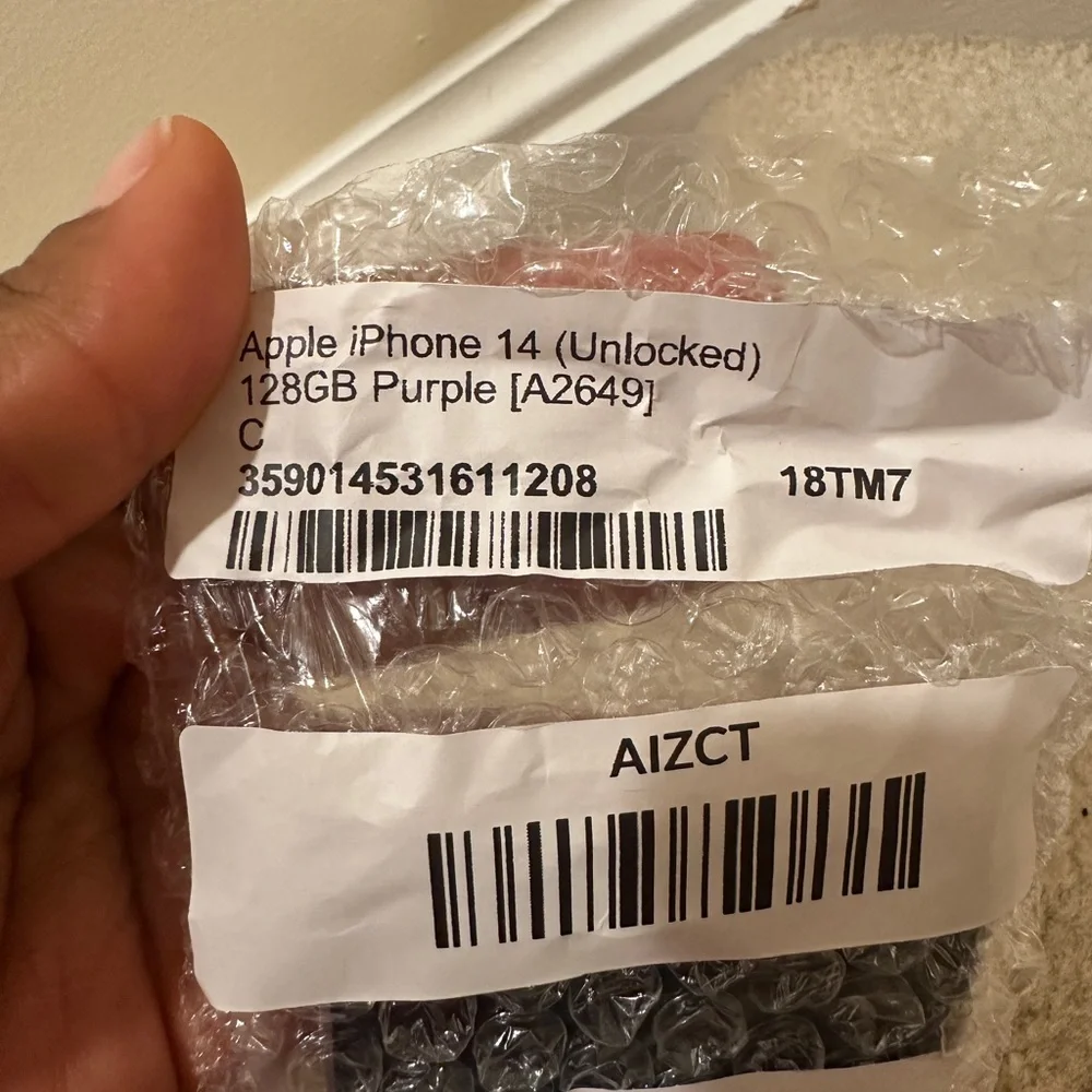 Apple iPhone 14 - 128GB in Purple bh 99%